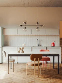 Mesas De Comedor|Mesas De Comedor>Westwing Collection Mesa de comedor en look mármol Jackson, tamaños diferentes Madera de haya pintada en blanco, roble negro esmaltado