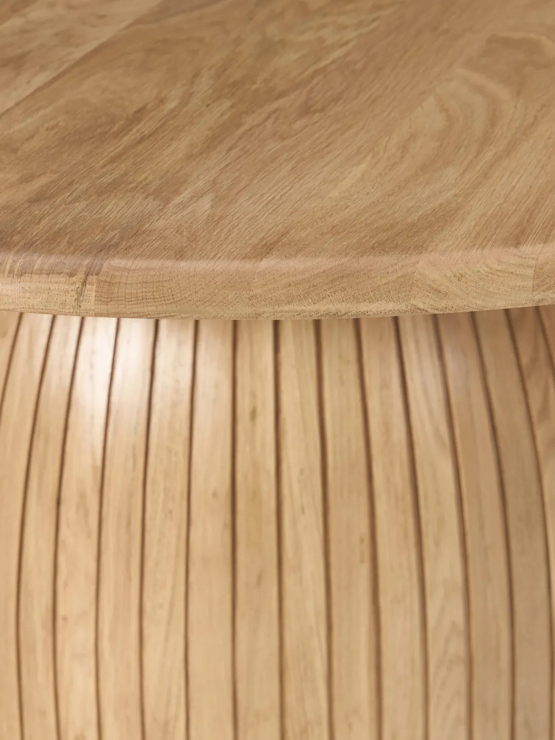 Hot Mesa de comedor redonda con estructura estriada Nelly, tamaños diferentes Mesas De Comedor|Mesas De Comedor