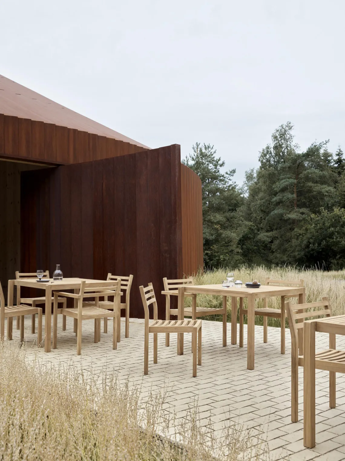 Mesas De Jardín|Mesas De JardíN>Carl Hansen & Søn Mesa de jardín de madera de teca AH901, 100 x 99 cm