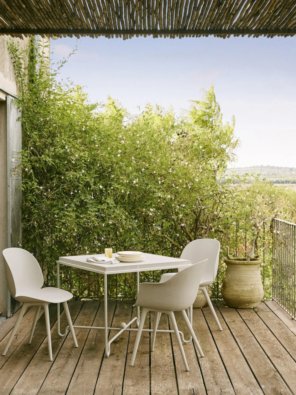 Mesas De Jardín|Mesas De JardíN>GUBI Mesa de jardín Tropique, 90 x 90 cm Blanco