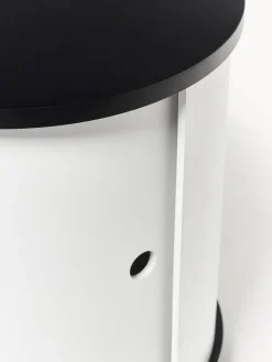 New Mesilla de noche con puerta corredera Svea Mesitas De Noche|Mesitas De Noche