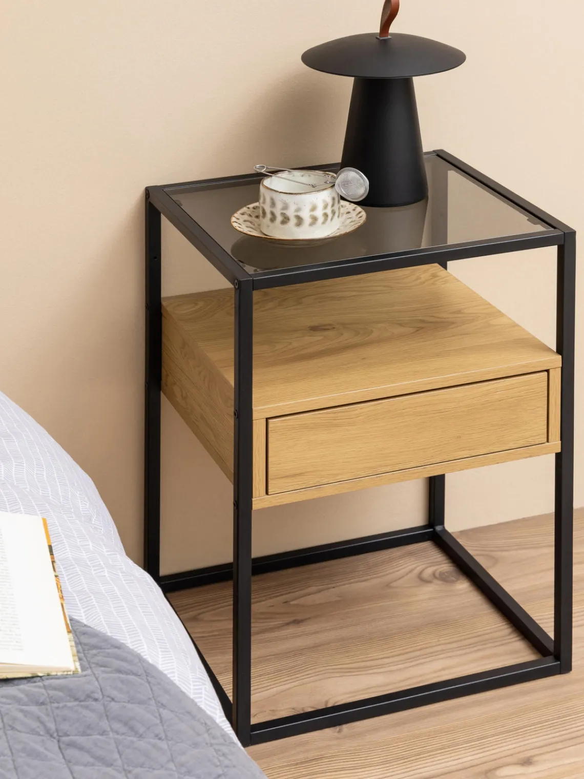 Mesitas De Noche|Mesitas De Noche> Mesita de noche con tablero de vidrio Randolf