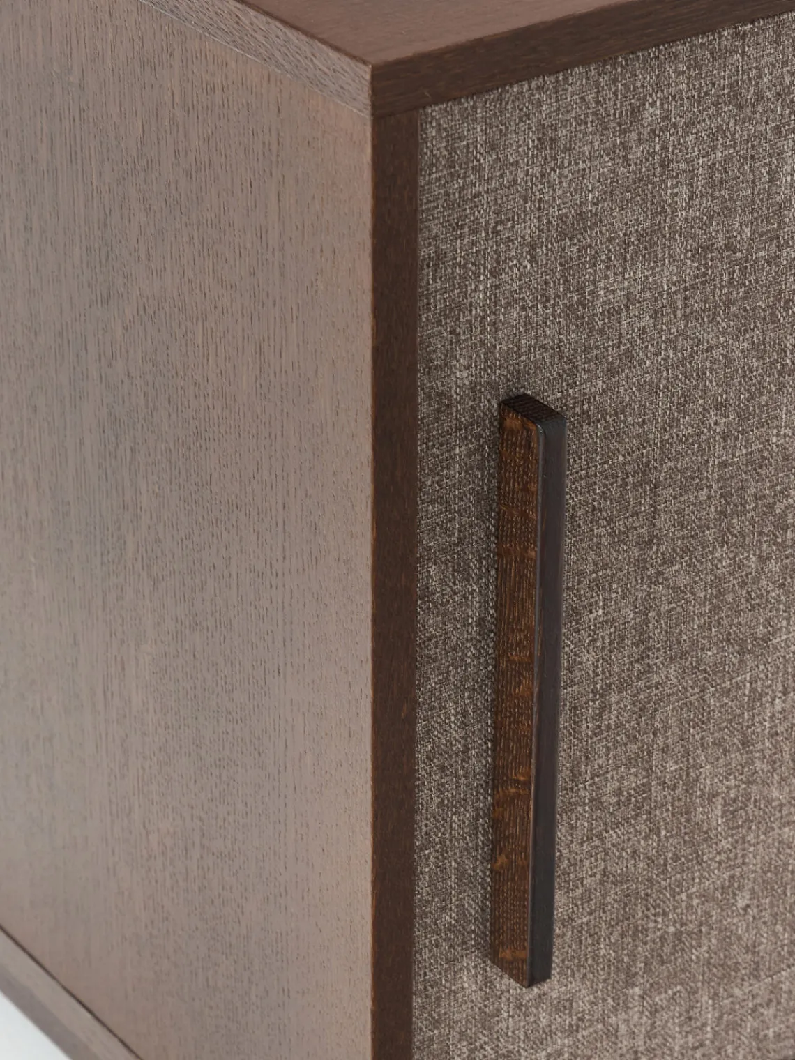 Mueble TV de madera con frente tapizado Wisp Muebles De Tv|Muebles De Tv