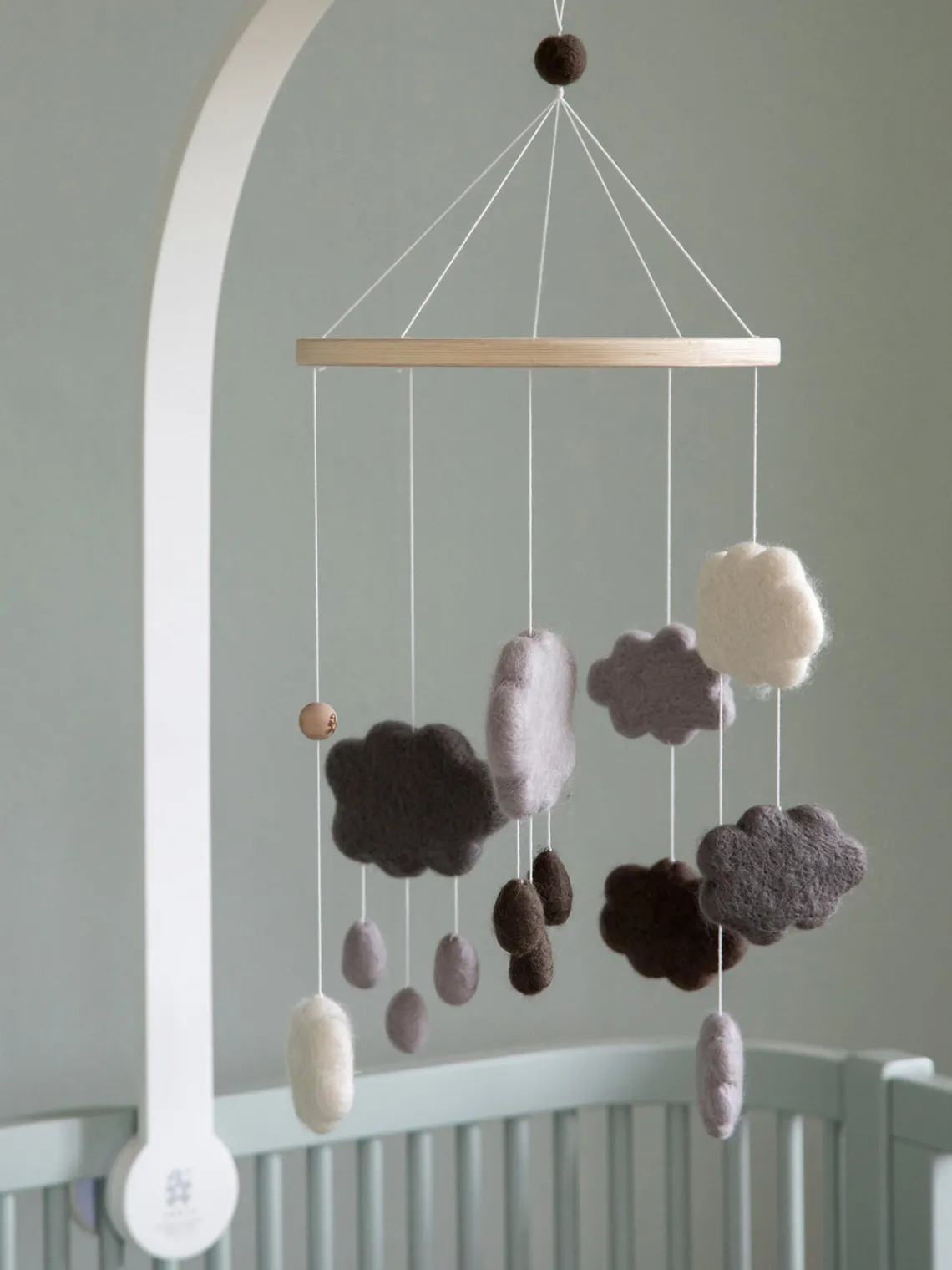 Cajas Musicales Y Móviles|Decoración Infantil>Sebra Móvil bebé artesanal Clouds Tonos de gris y marrón