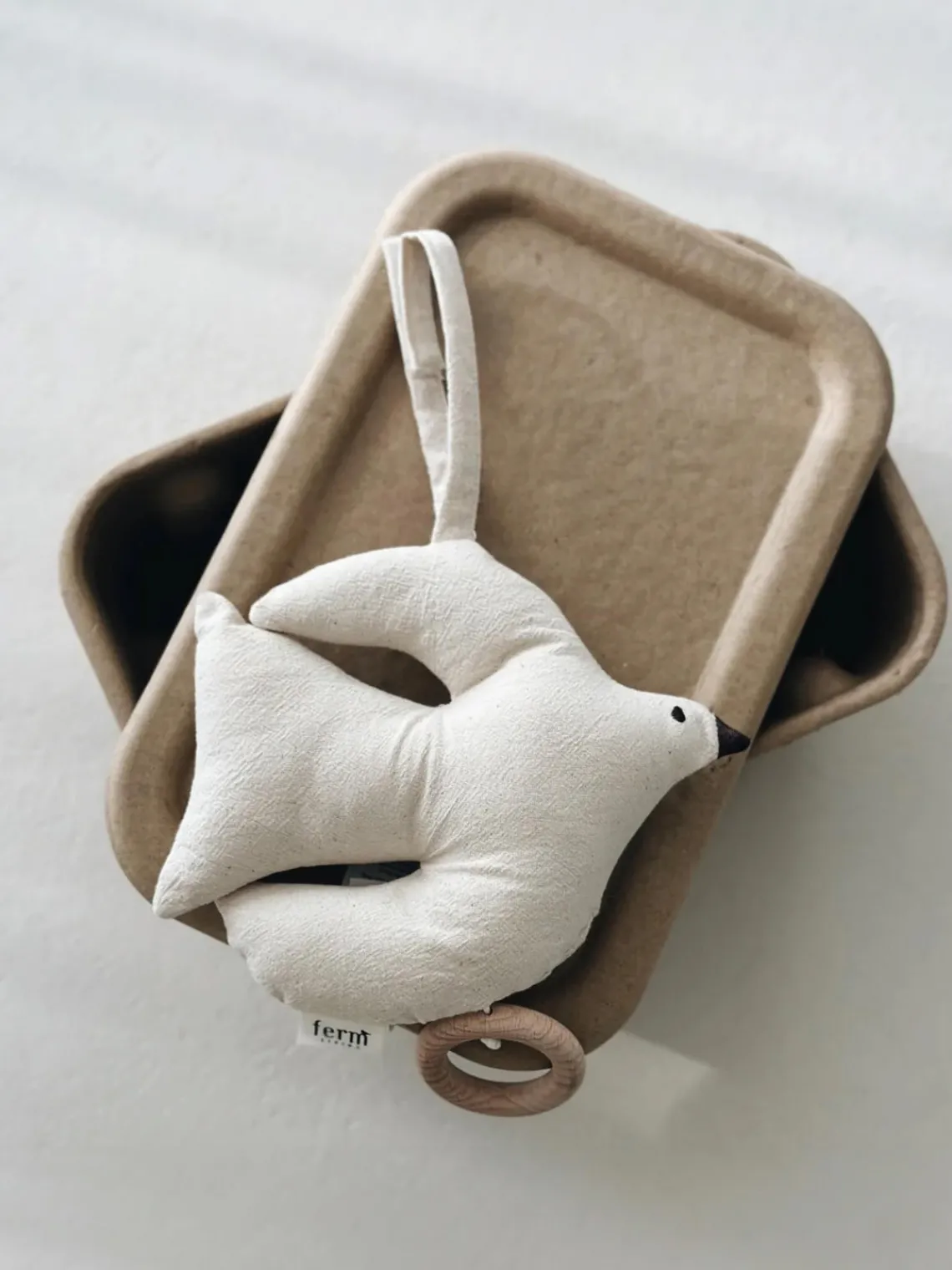 Cajas Musicales Y Móviles|Decoración Infantil>Ferm Living Kids Móvil de música de algodón ecológico Swif Bird Blanco Off White, madera de haya