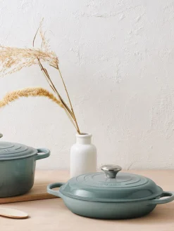 Ollas|Ollas></noscript>LE CREUSET Olla de hierro fundido Signature Collection Verde menta, plateado