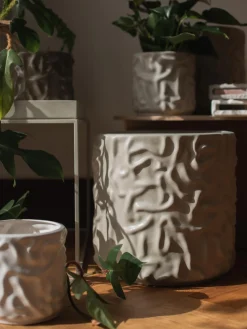 Maceteros|Jarrones>DBKD Olla grande Swoon - Mole Beige claro