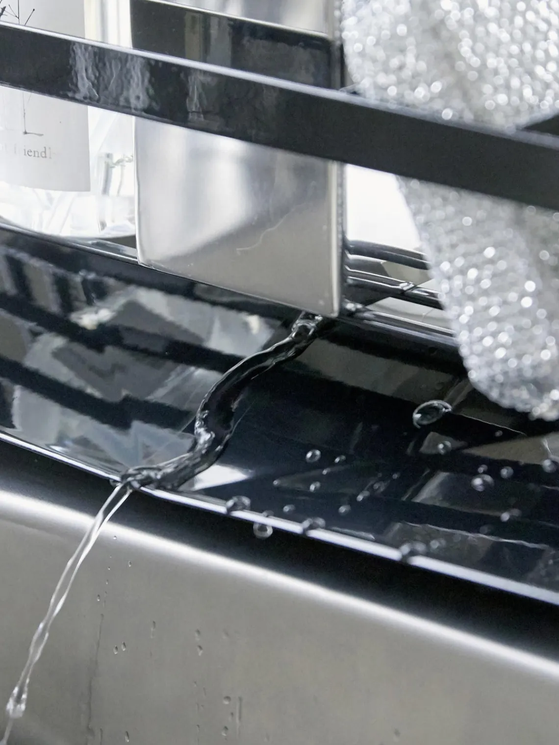 Escurreplatos|Almacenaje De Cocina>Yamazaki Organizador lavavajillas de metal Tower Negro brillante