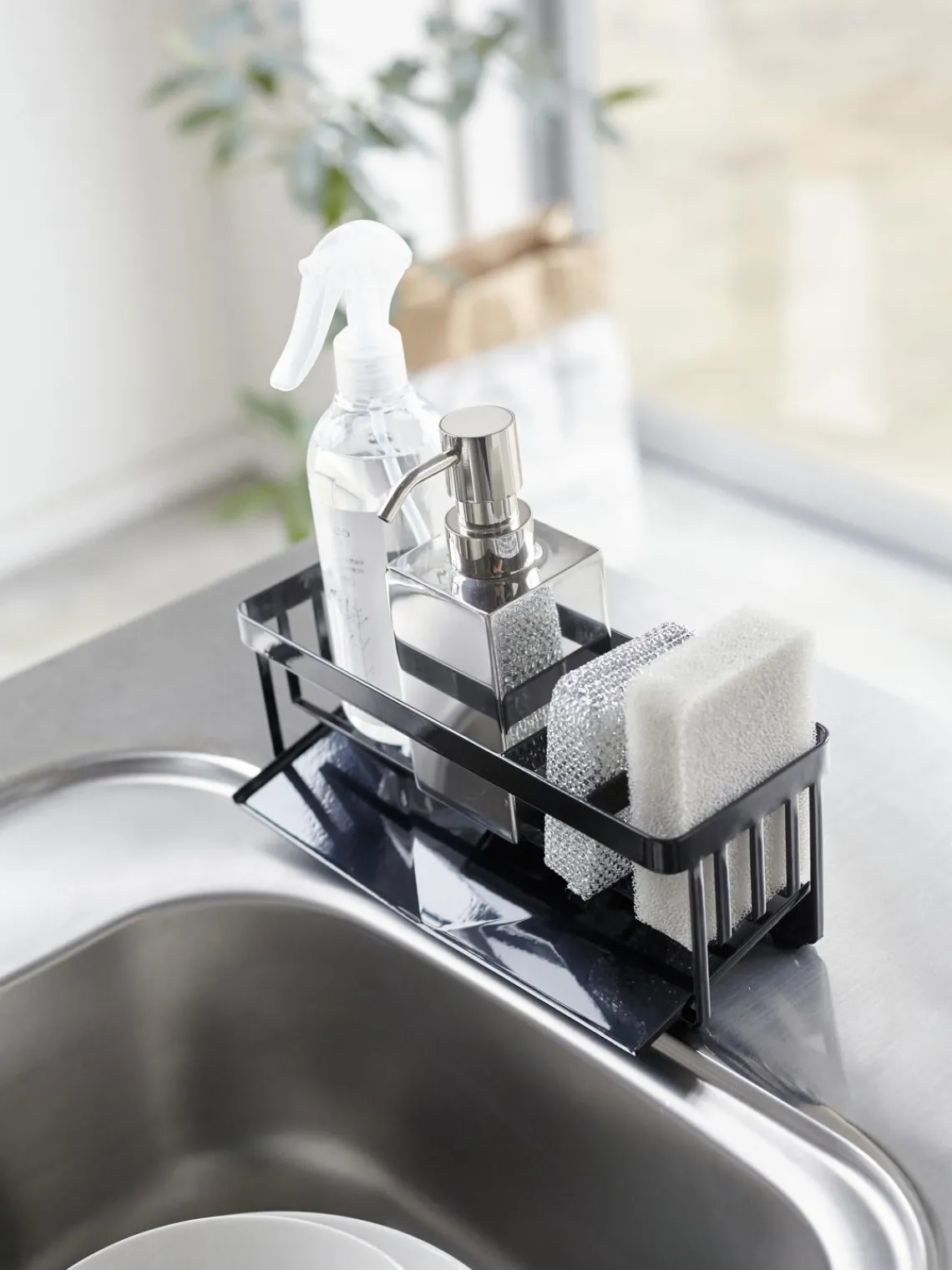 Escurreplatos|Almacenaje De Cocina>Yamazaki Organizador lavavajillas de metal Tower Negro brillante