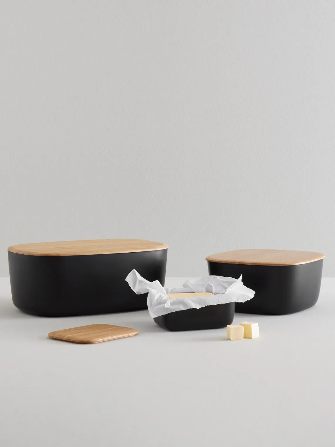 Cestas Para Pan|Almacenaje De Cocina>Rig-Tig Panera con tapadera de bambú Box It Negro, madera de bambú