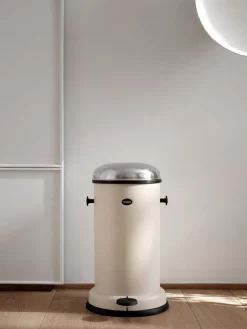 Cubos De Basura Y Reciclaje|Almacenaje De Cocina>Vipp Papelera con pedal 15 Beige claro, plateado