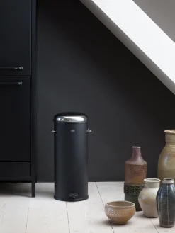 Cubos De Basura Y Reciclaje|Almacenaje De Cocina>Vipp Papelera con pedal 17 Negro, plateado