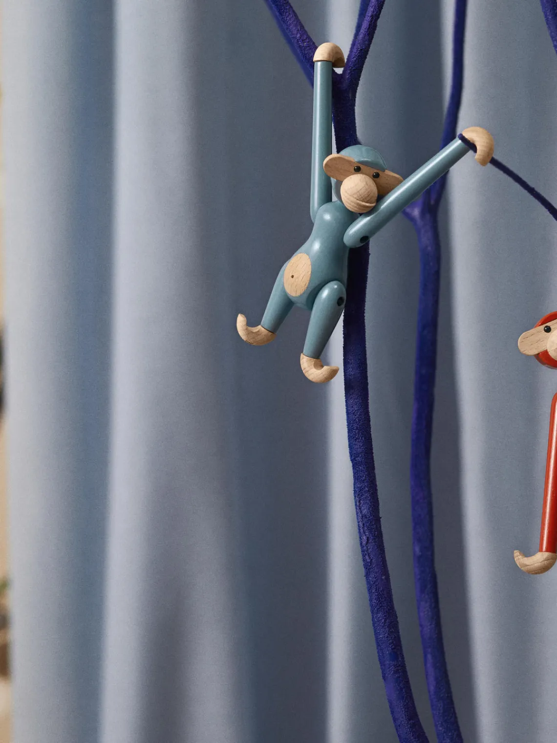 Figuras Decorativas|Jarrones>KAY BOJESEN Pieza decorativa de madera de haya Monkey Rojo, madera clara