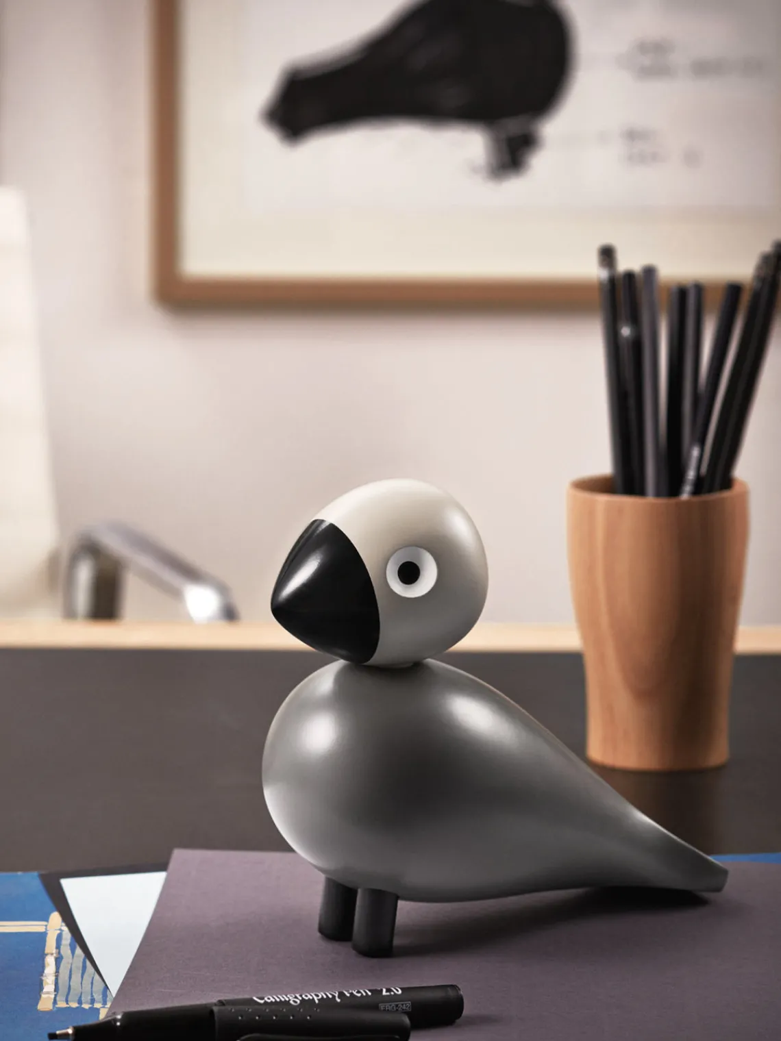 Figuras Decorativas|Jarrones>KAY BOJESEN Pieza decorativa de madera de haya Songbird Ernst Tonos grises