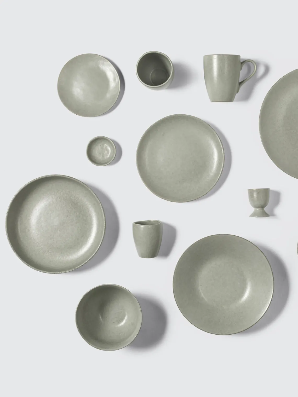 Platos Hondos|Vajillas Completas>Broste Copenhagen Platos hondos artesanales Nordic Marsh, 4 uds. Verde salvia