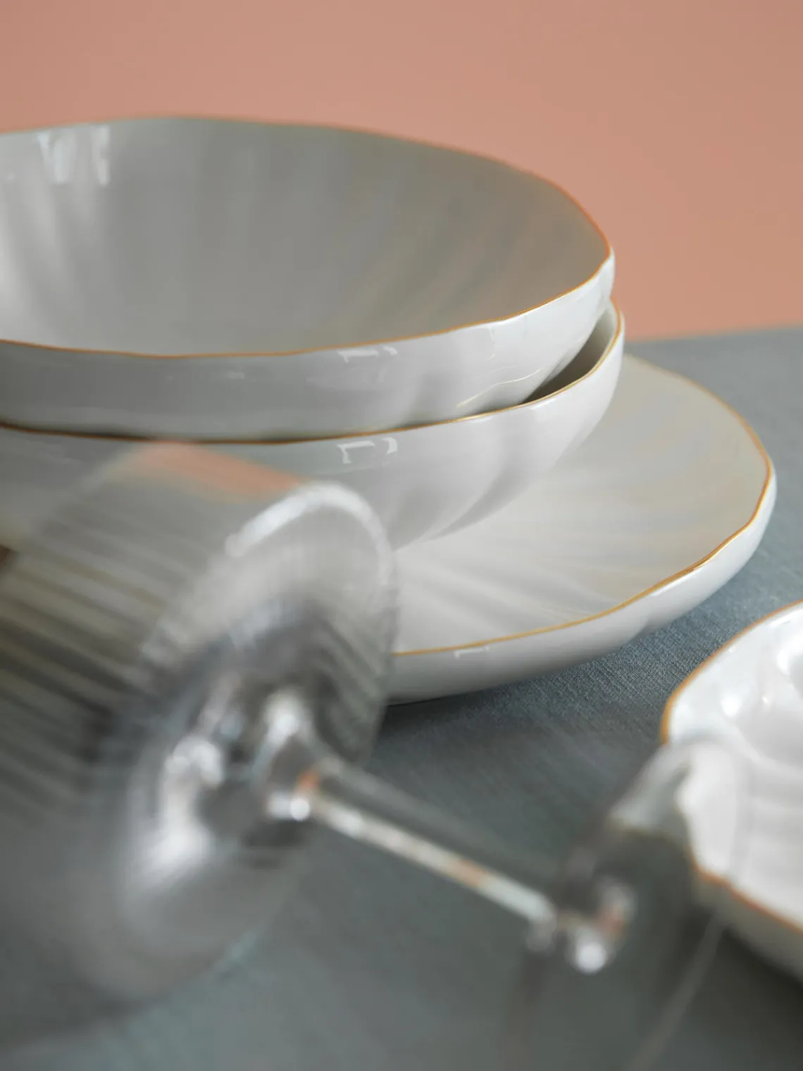 Sale Platos hondos de porcelana con relieves Sali, 2 uds. Platos Hondos|Menaje De Mesa