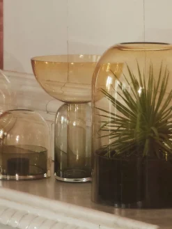 Farolillos|Jarrones>AYTM Portavelas de vidrio Tota Ocre, gris oscuro, transparente