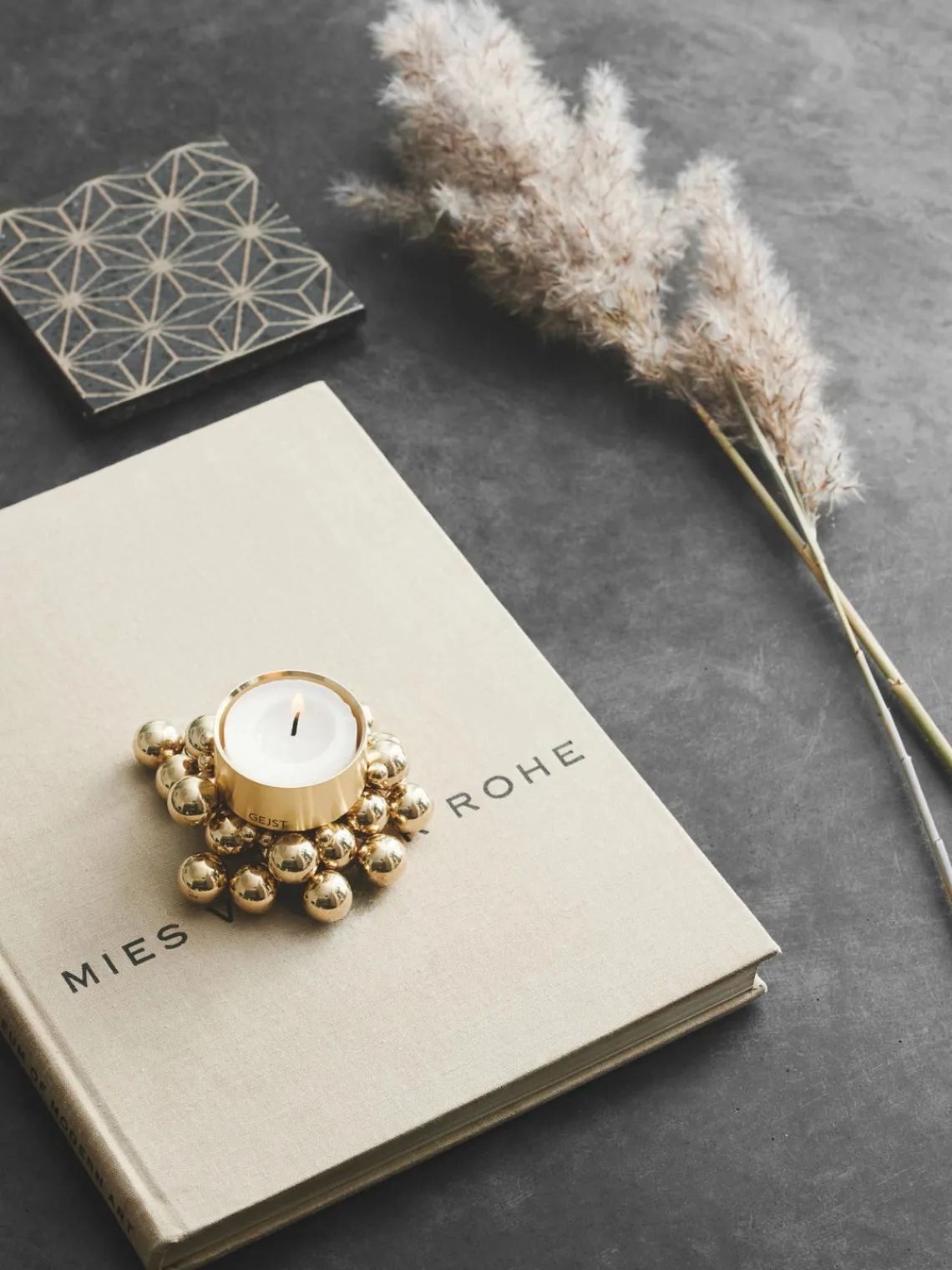 Portavelas|Jarrones>Gejst Portavelas magnético Molekyl Dorado