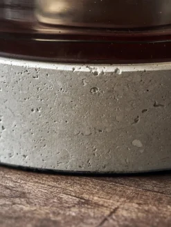 Hot Portavelas soplado con base de travertino Rivo Jarrones|Farolillos