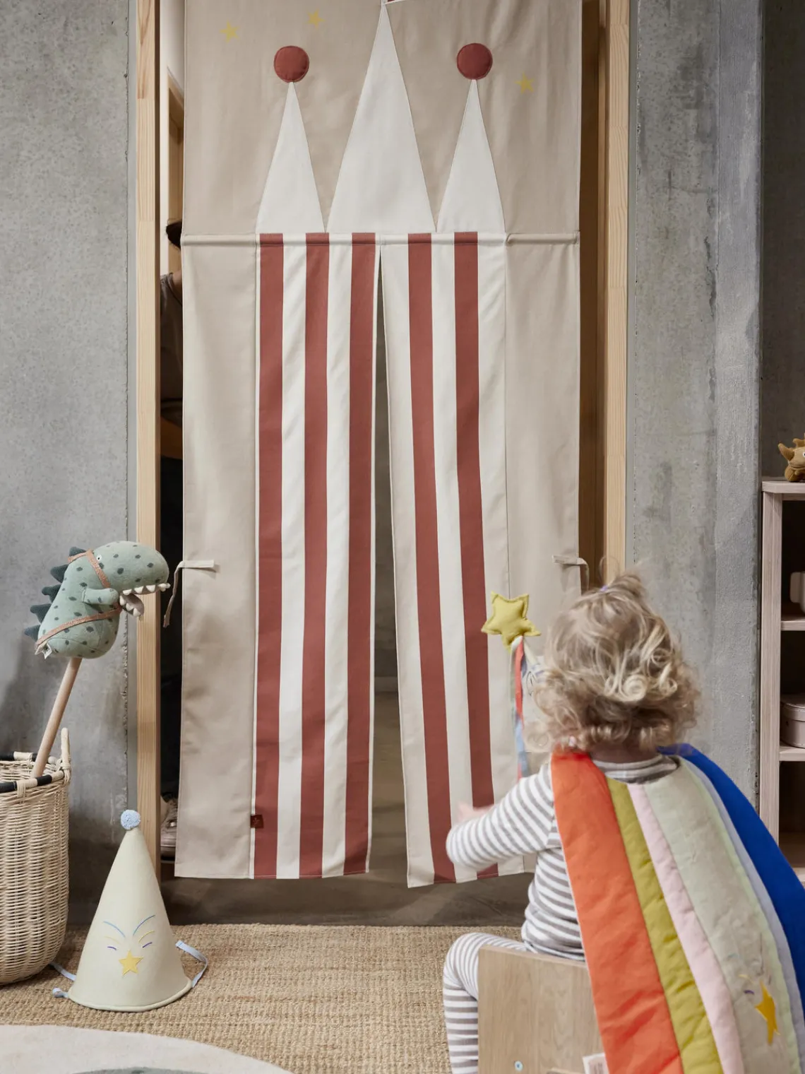 Juguetes A Partir De 1 Año|Decoración Infantil>Oyoy Living Design Puerta con cerradura Castle