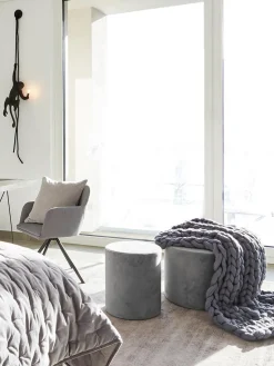 Pufs Y Otomanos|Pufs Y Otomanos>Westwing Collection Puf de terciopelo Daisy Terciopelo gris