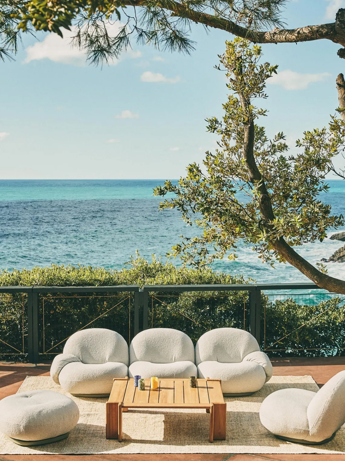 New Puf giratorio de exterior en tejido de bouclé Pacha Puf De Exterior|Muebles De Jardín