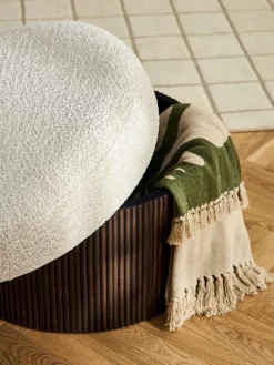 Online Puf grande tapizado en borreguillo bouclé con espacio de almacenamiento Nala Pufs Y Otomanos|Pufs Y Otomanos