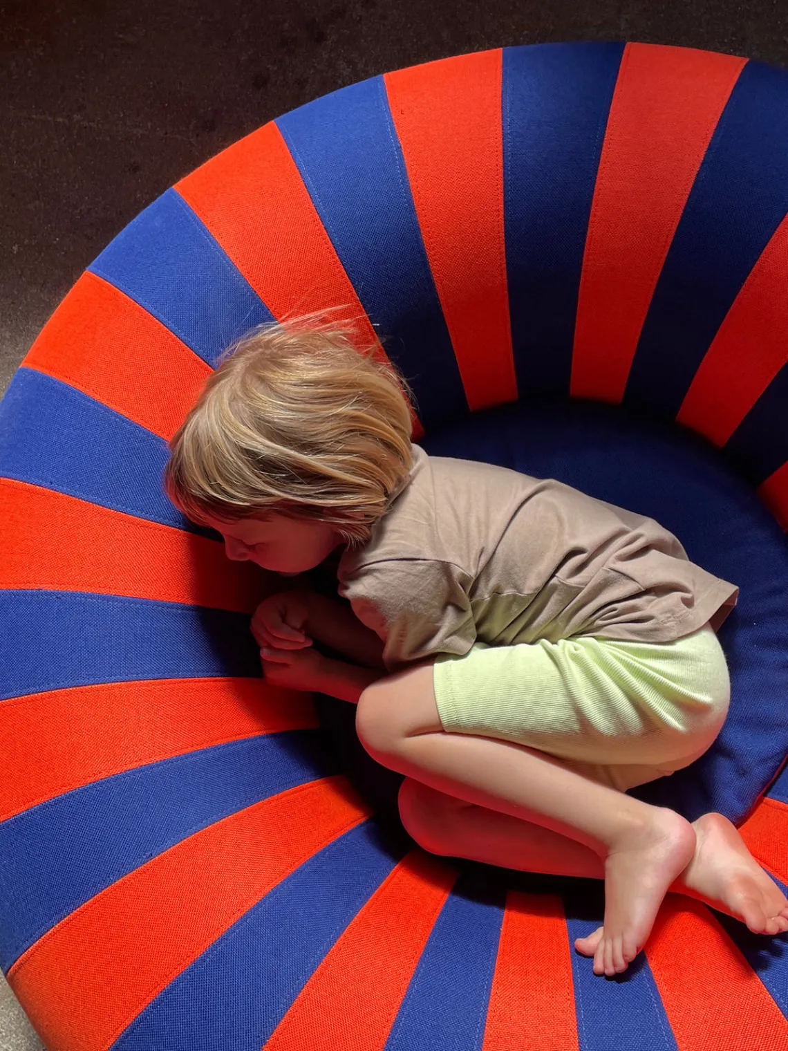 Puf De Exterior|Sillones>Studio About Puf redondo Float Azul oscuro, naranja