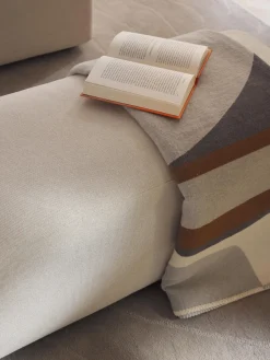 Outlet Puf reposapiés grande Melva, 116 x 42 cm Reposapiés|Sofás