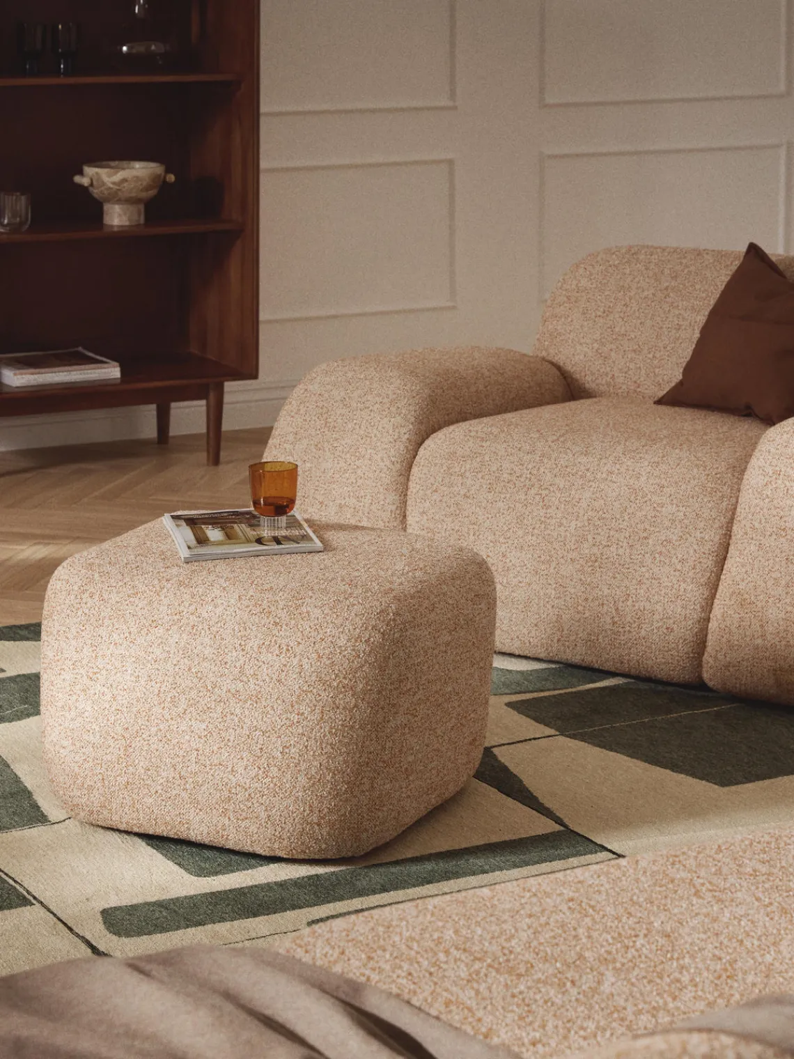 Reposapiés|Sofás>Westwing Collection Reposapiés puf en tejido bouclé Wolke Bouclé naranja