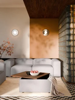 Reposapiés|Sofás></noscript>Westwing Collection Reposapiés puf en tejido bouclé con espacio de almacenamiento Lennon Bouclé taupe, madera de roble oscura