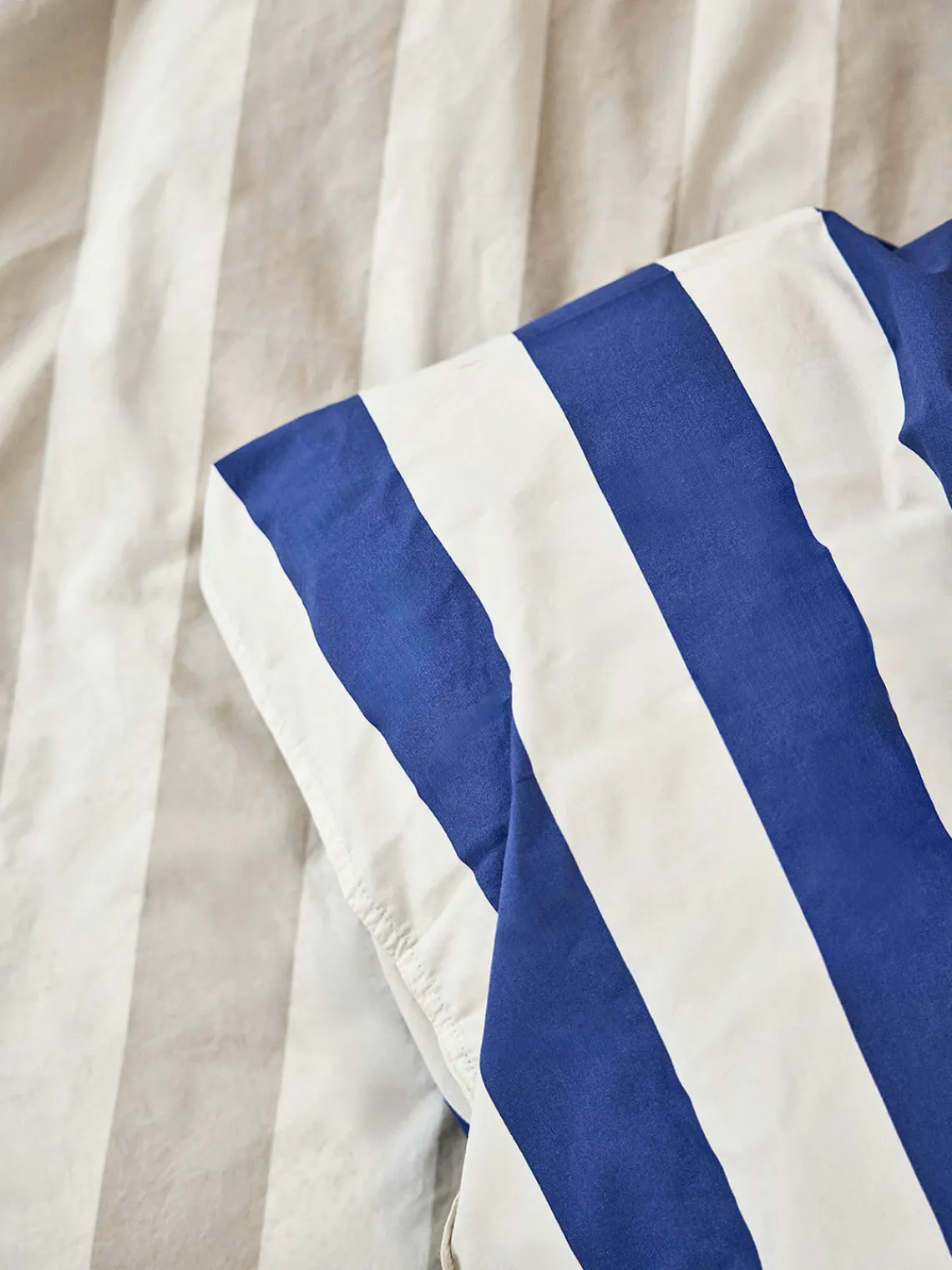 Ropa De Cama Infantil|Decoración Infantil>Oyoy Living Design Ropa de cama infantil de satén Shima Azul real, Off White