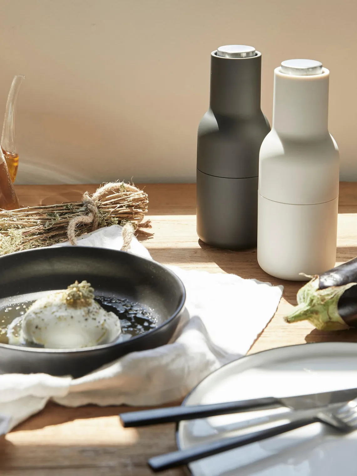 Salero y pimentero de diseño con tapa de acero inoxidable Bottle Grinder, 2 uds. Molinillos De Especias|Molinillos De Especias