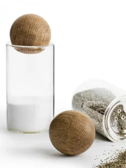Salero y pimentero de vidrio soplado con tapadera de madera Eden, 2 uds. Molinillos De Especias|Molinillos De Especias
