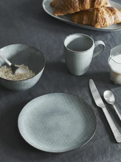Vajillas Completas|Menaje De Mesa>Broste Copenhagen Set de desayuno artesanal , 4 comensales (12 pzas.) Nordic Sea