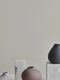 Jarrones|Jarrones></noscript>blomus Set de jarrones pequeños de porcelana Nona, 3 uds. Gris oscuro