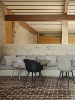 Silla con reposabrazos Bat Sillas Con Reposabrazos|Sillas