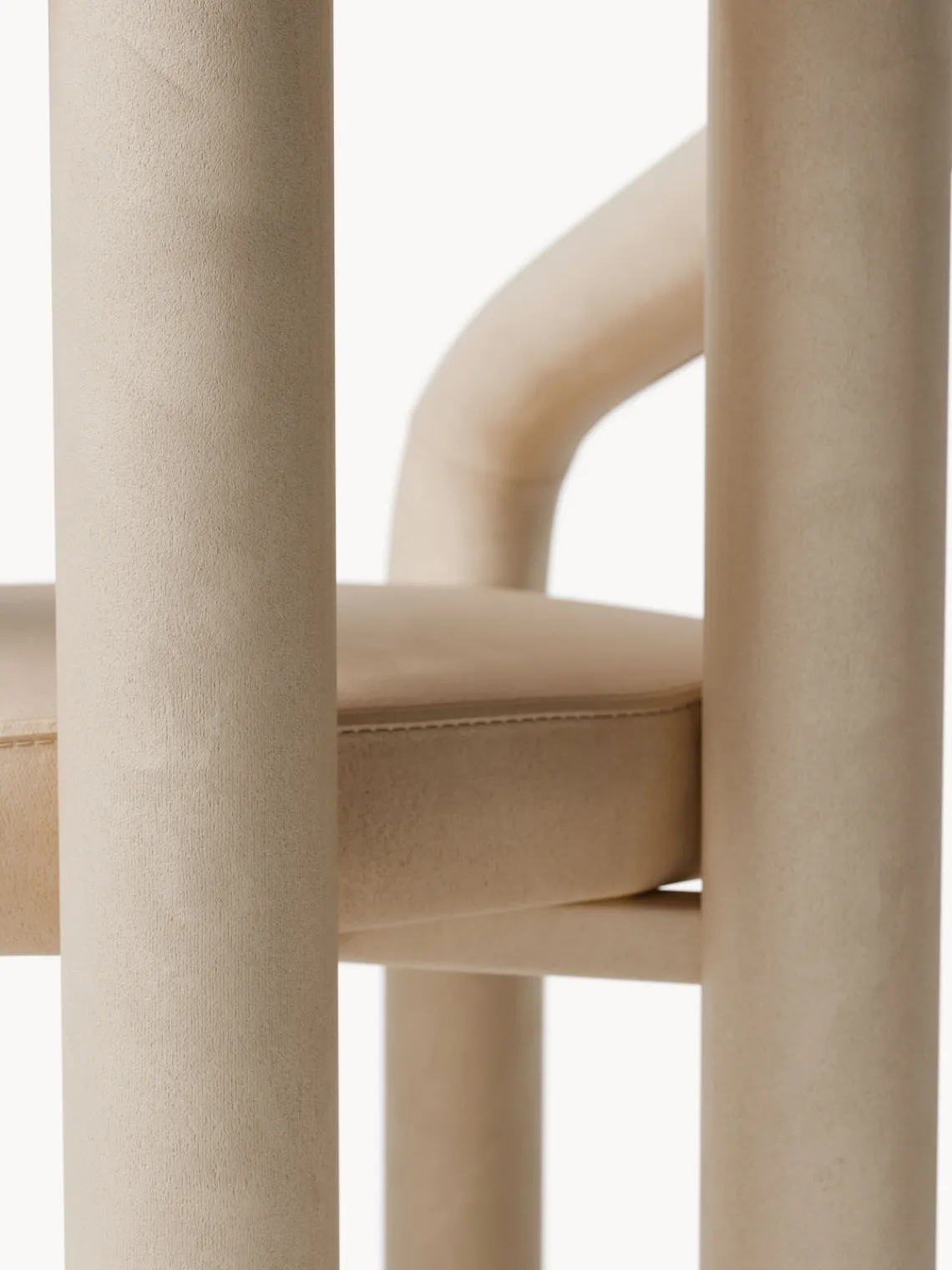 Hot Silla con reposabrazos de terciopelo Calan Sillas