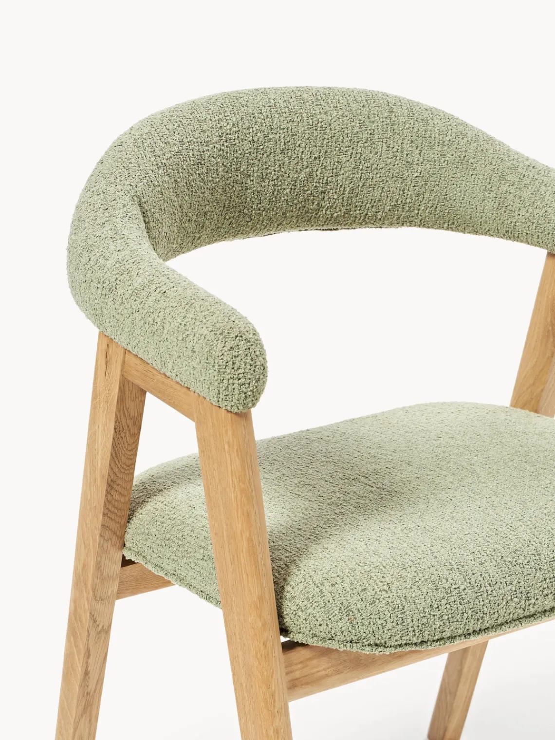 Sillas Con Reposabrazos|Sillas>Westwing Collection Silla con reposabrazos tapizada en tejido bouclé Nik Bouclé verde salvia, madera de roble barnizada
