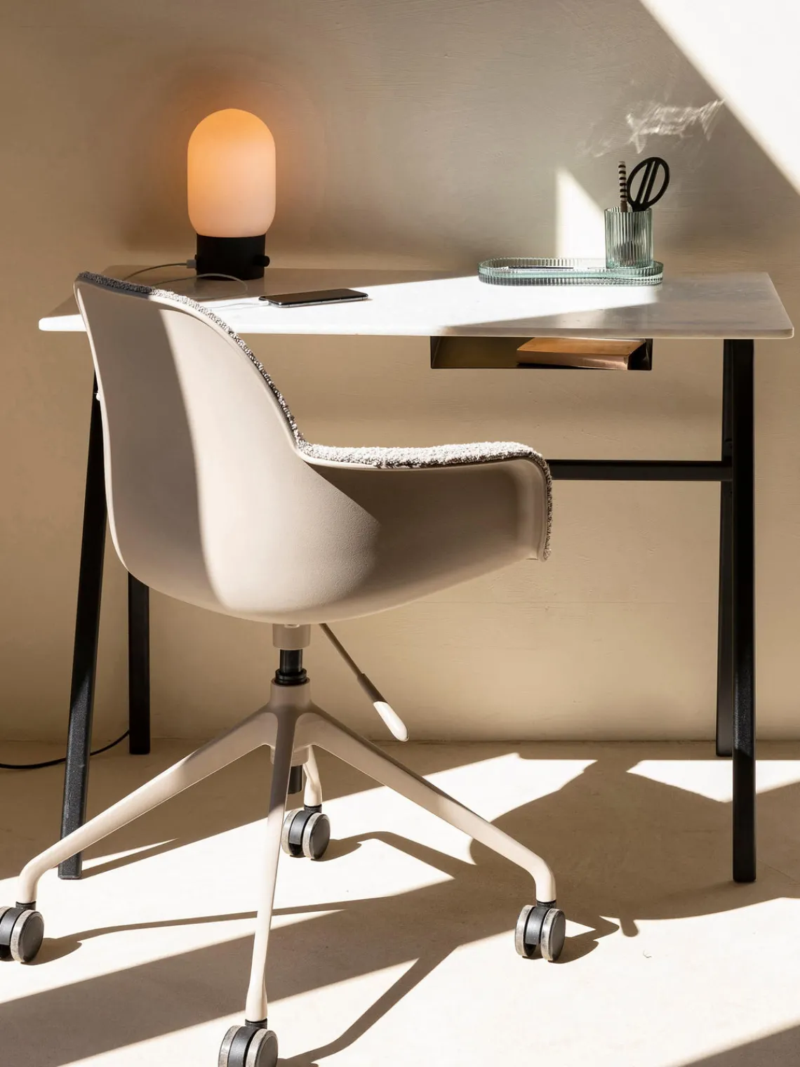 Outlet Silla de escritorio en tejido bouclé Albert, regulable en altura Sillas De Escritorio|Sillas De Escritorio