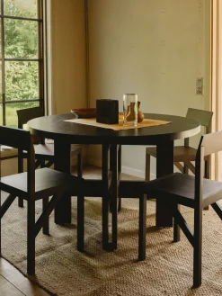 Sillas De Madera|Sillas>FRAMA Silla de madera de fresno Bracket Madera de fresno lacada en oscuro