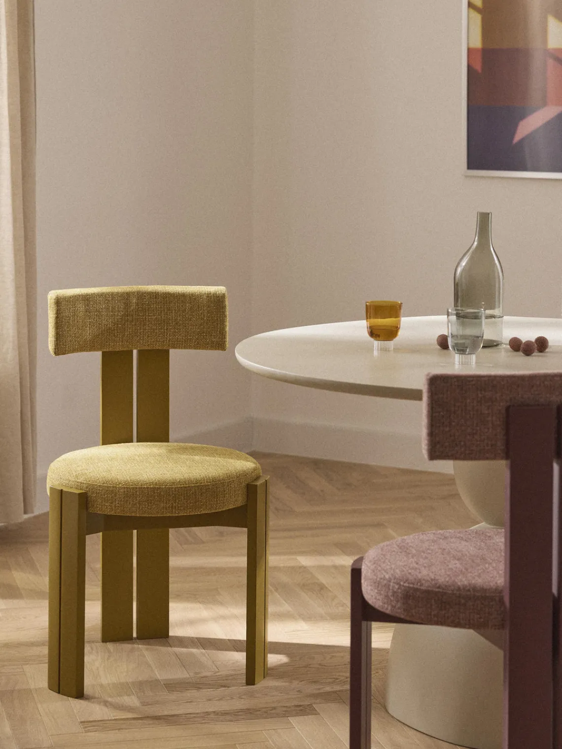 Sillas>Westwing Collection Silla de madera tapizada Katya Tejido grueso amarillo mostaza, madera de roble lacada en amarillo mostaza