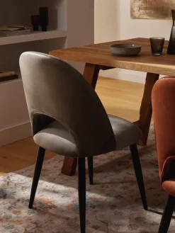 Sillas>Westwing Collection Silla de terciopelo Rachel Terciopelo taupe, negro mate