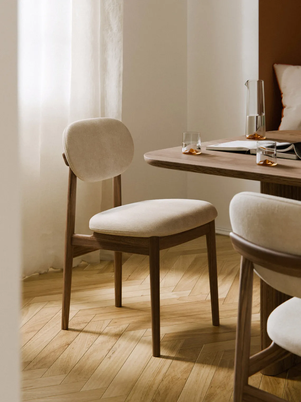 Sillas>Westwing Collection Silla tapizada Ash Tejido Off White, madera de fresno oscura