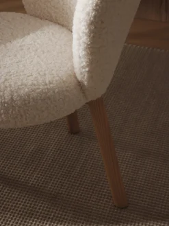 Sillas></noscript>Westwing Collection Silla tapizada en borreguillo Serena Borreguillo blanco, madera de fresno