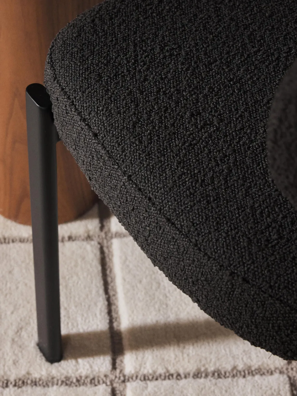 Sillas>Westwing Collection Silla tapizada en tejido bouclé Adrien Bouclé negro, negro