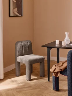 Sillas>Westwing Collection Silla tapizada en tejido bouclé Lukas Bouclé taupe