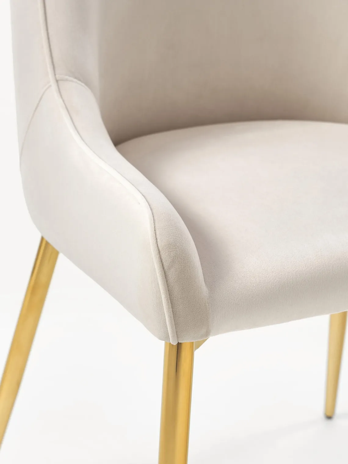 Silla tapizada en terciopelo Ava Sillas