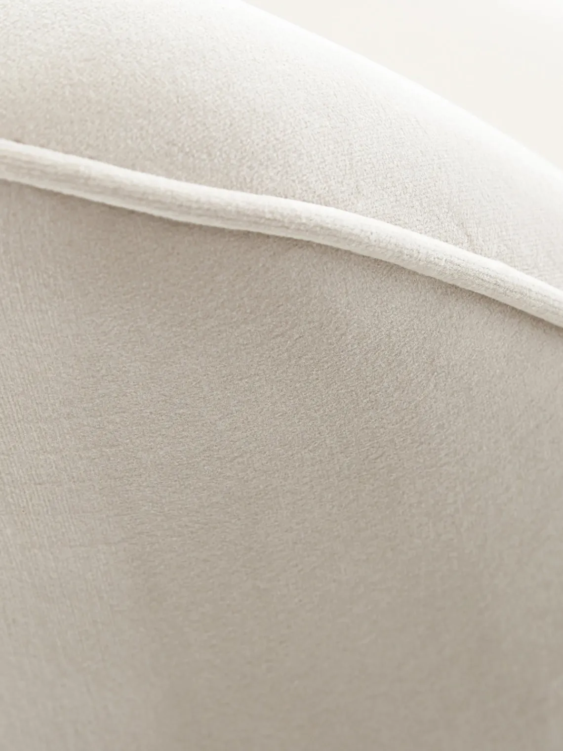 Silla tapizada en terciopelo Ava Sillas