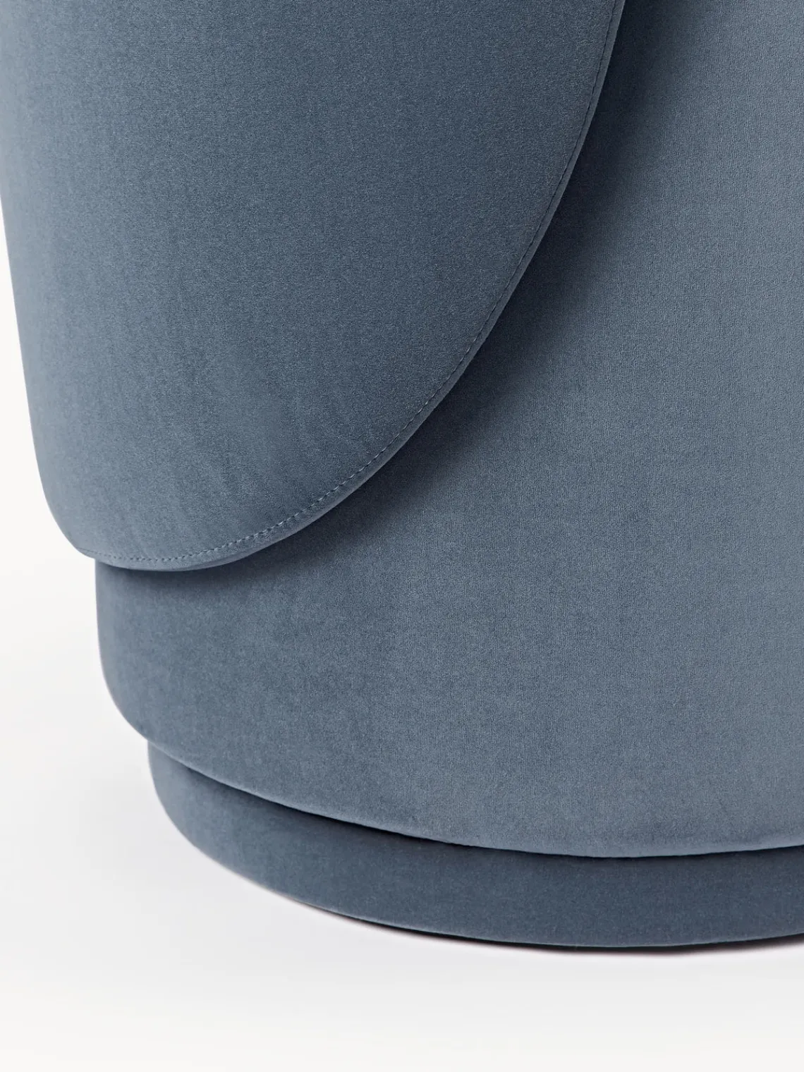 Sillas>Westwing Collection Silla tapizada en terciopelo Zeyno Terciopelo gris azulado